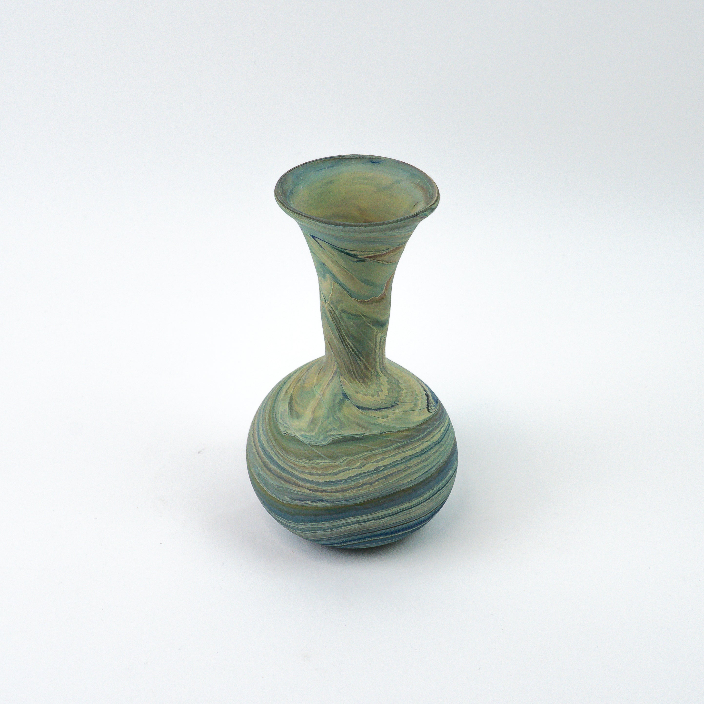 Hebron Mini Vase Green – Recycled Glass & Hand-Blown
