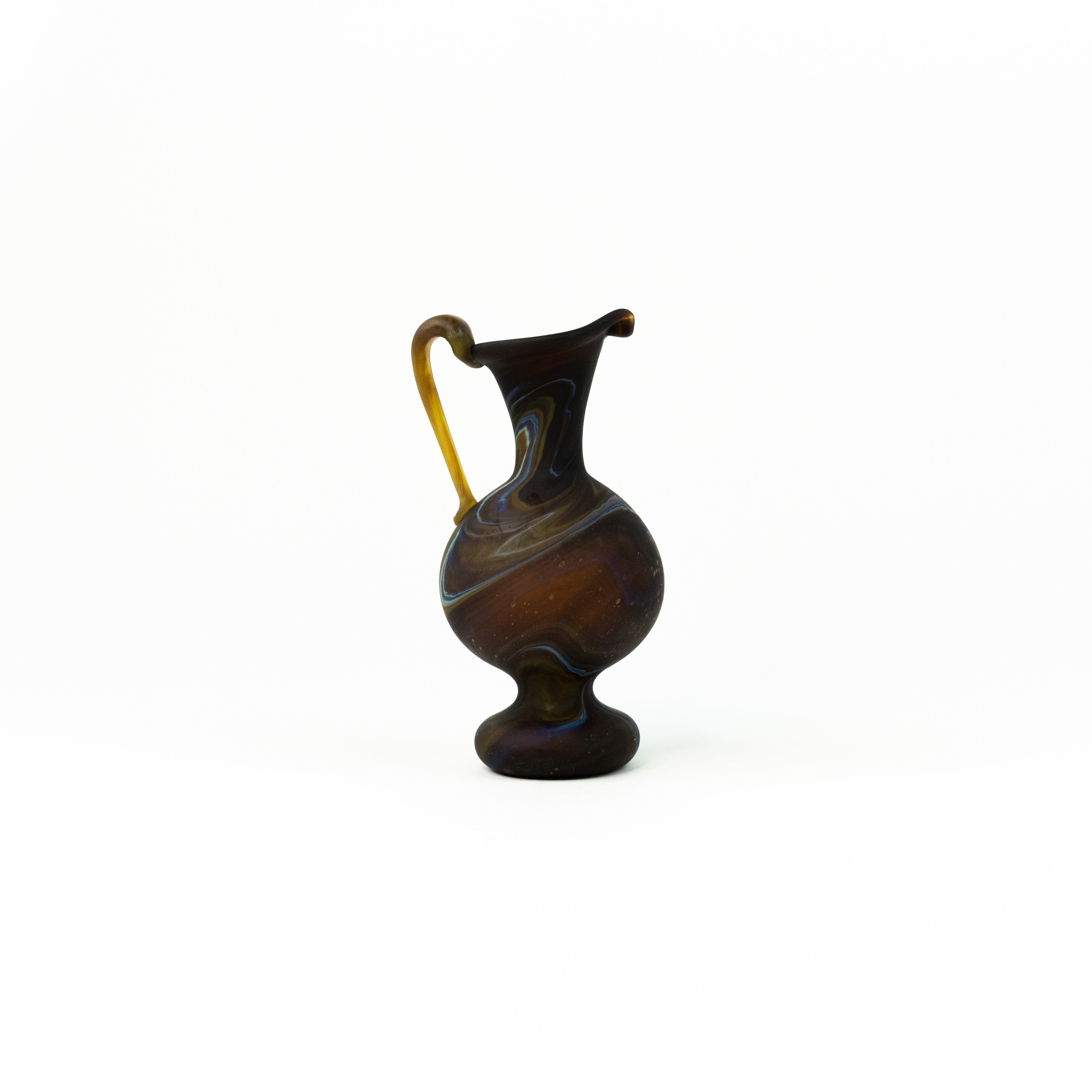 NEU Mini Vase / Karaffe Braun – Recyceltes Glas & Handgeblasen