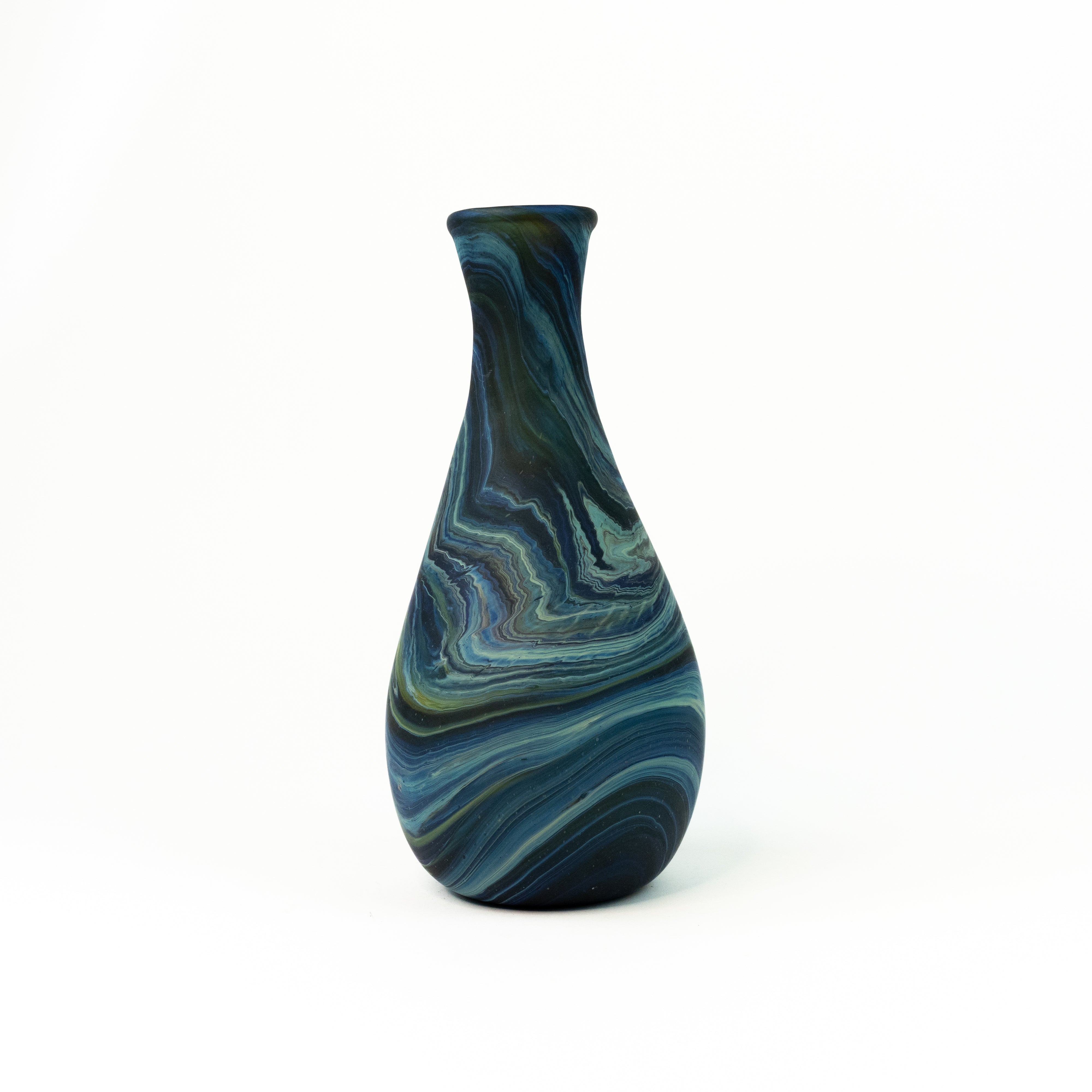 NEU Vase / Karaffe Blau – Recyceltes Glas & Handgeblasen