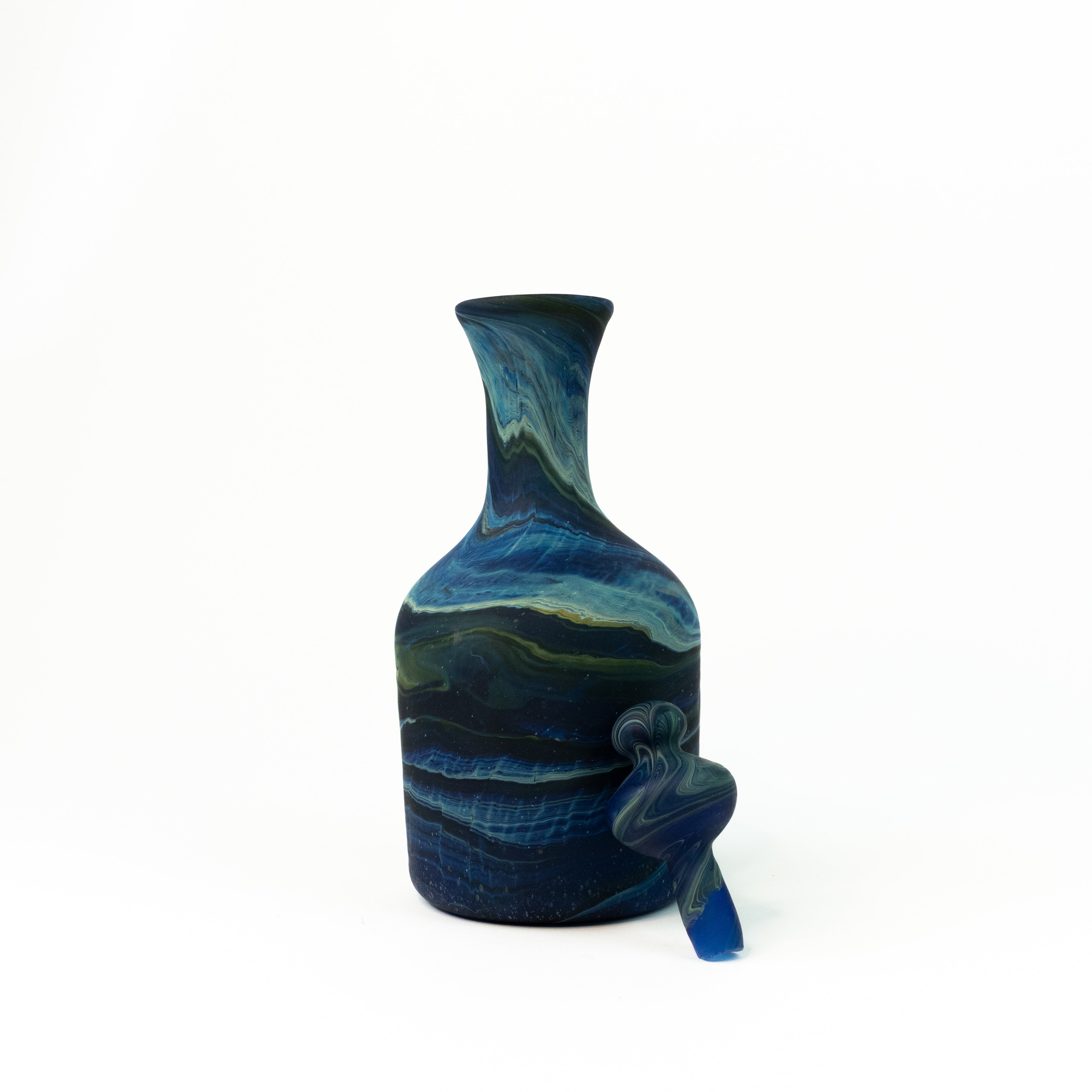 NEU Karaffe Blau – Recyceltes Glas & Handgeblasen