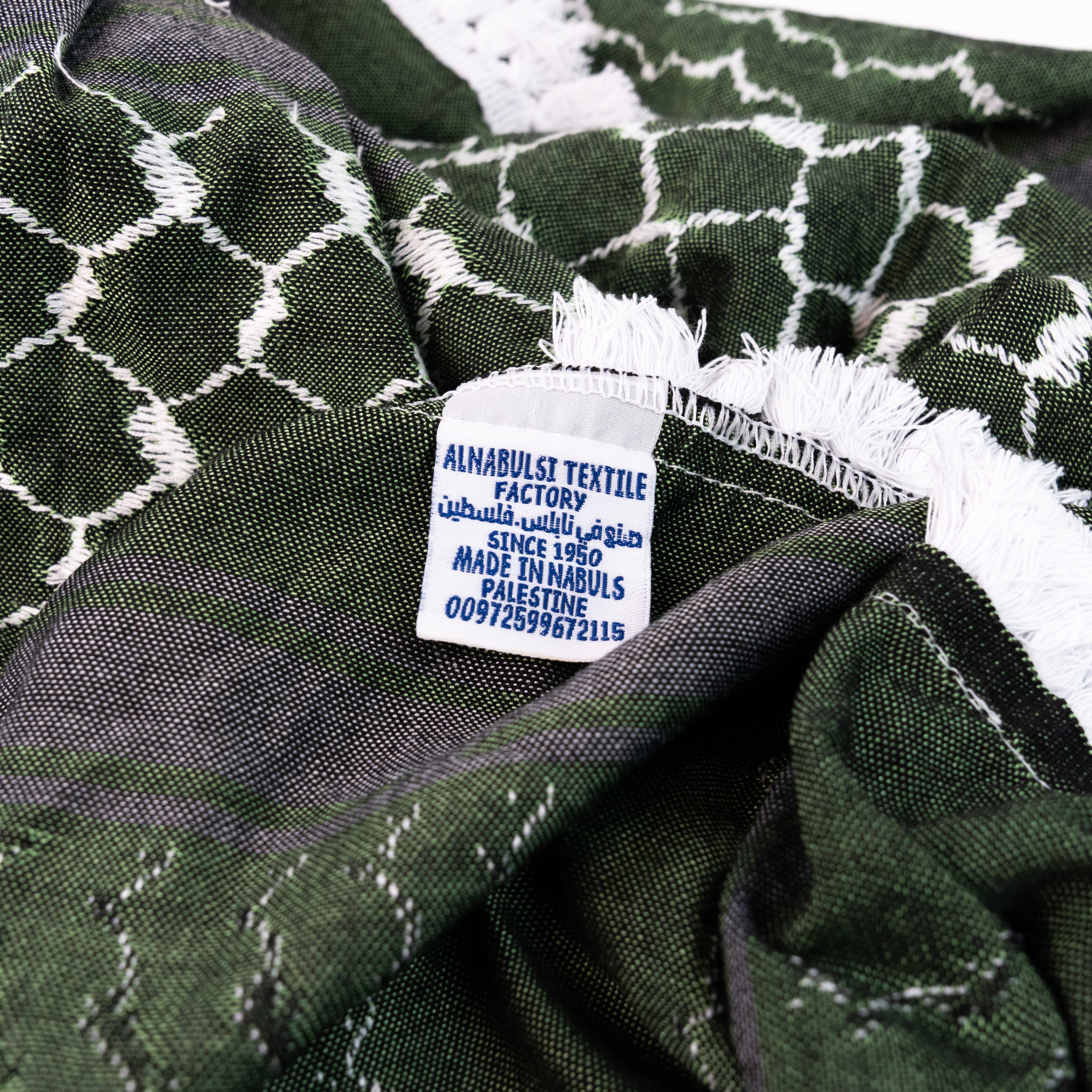 NEU Olive Grün