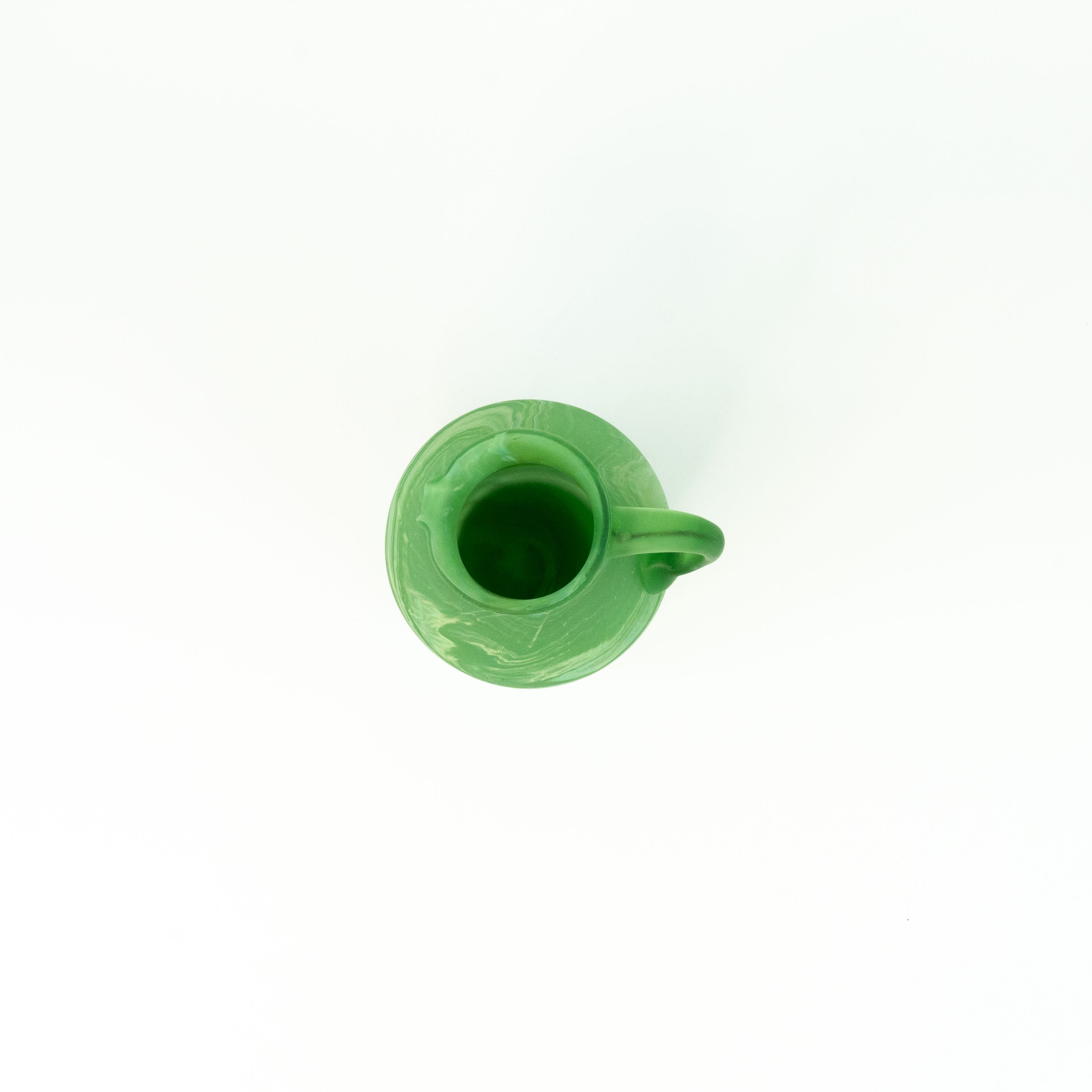 NEU Karaffe Grün – Recyceltes Glas & Handgeblasen