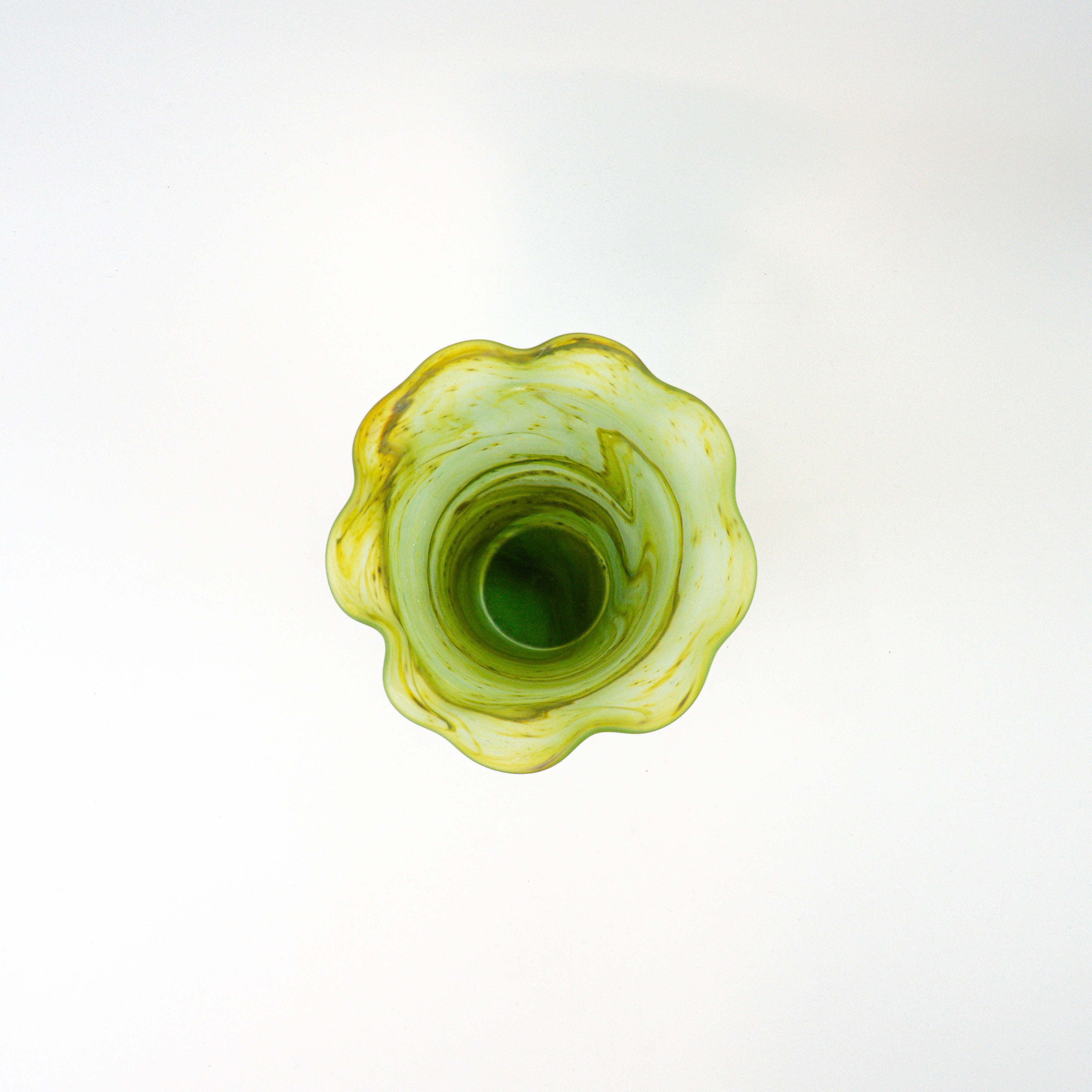 Hebron Vase Green – Recycled Glass & Handblown