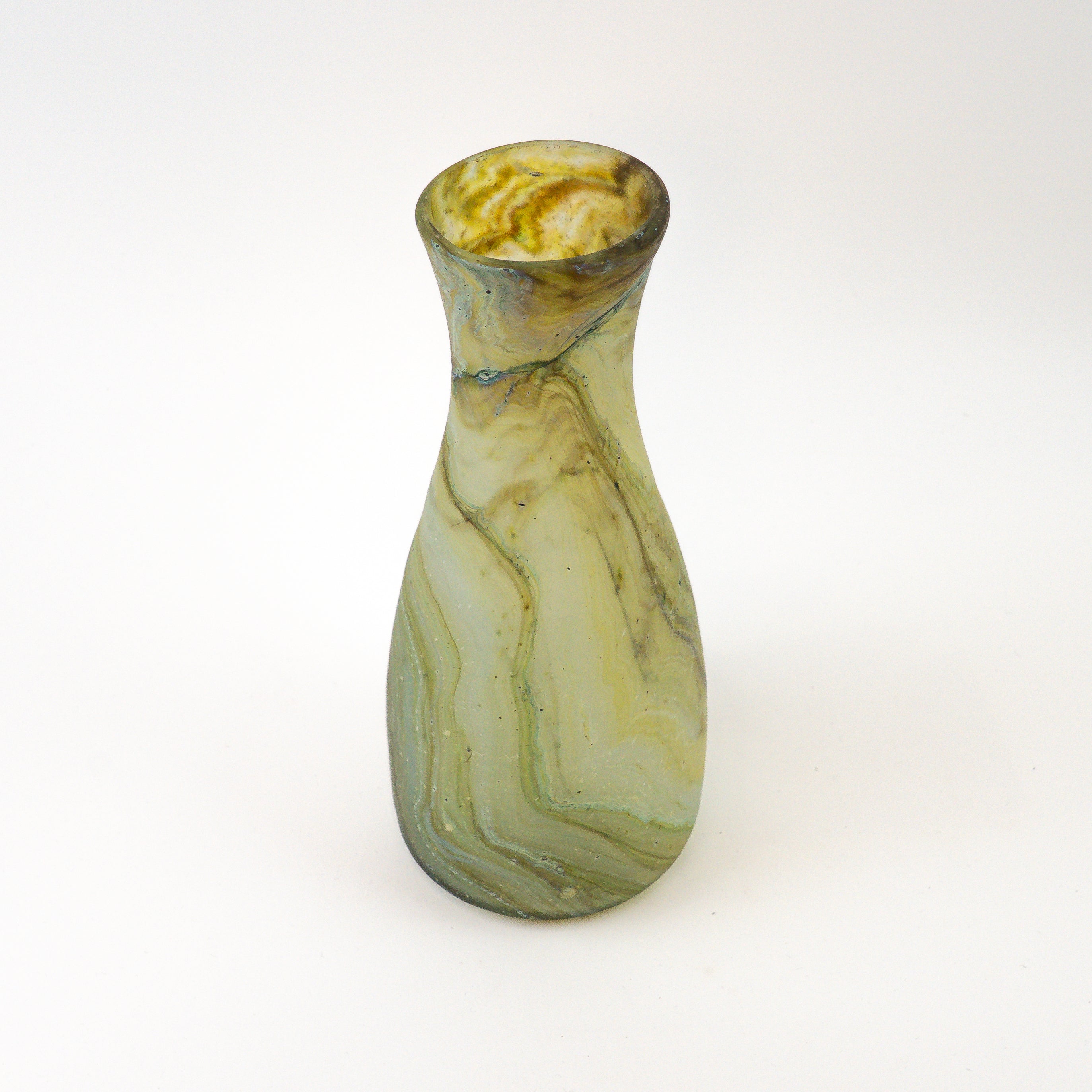 Hebron Vase / Karaffe Grün – Recyceltes Glas & Handgeblasen