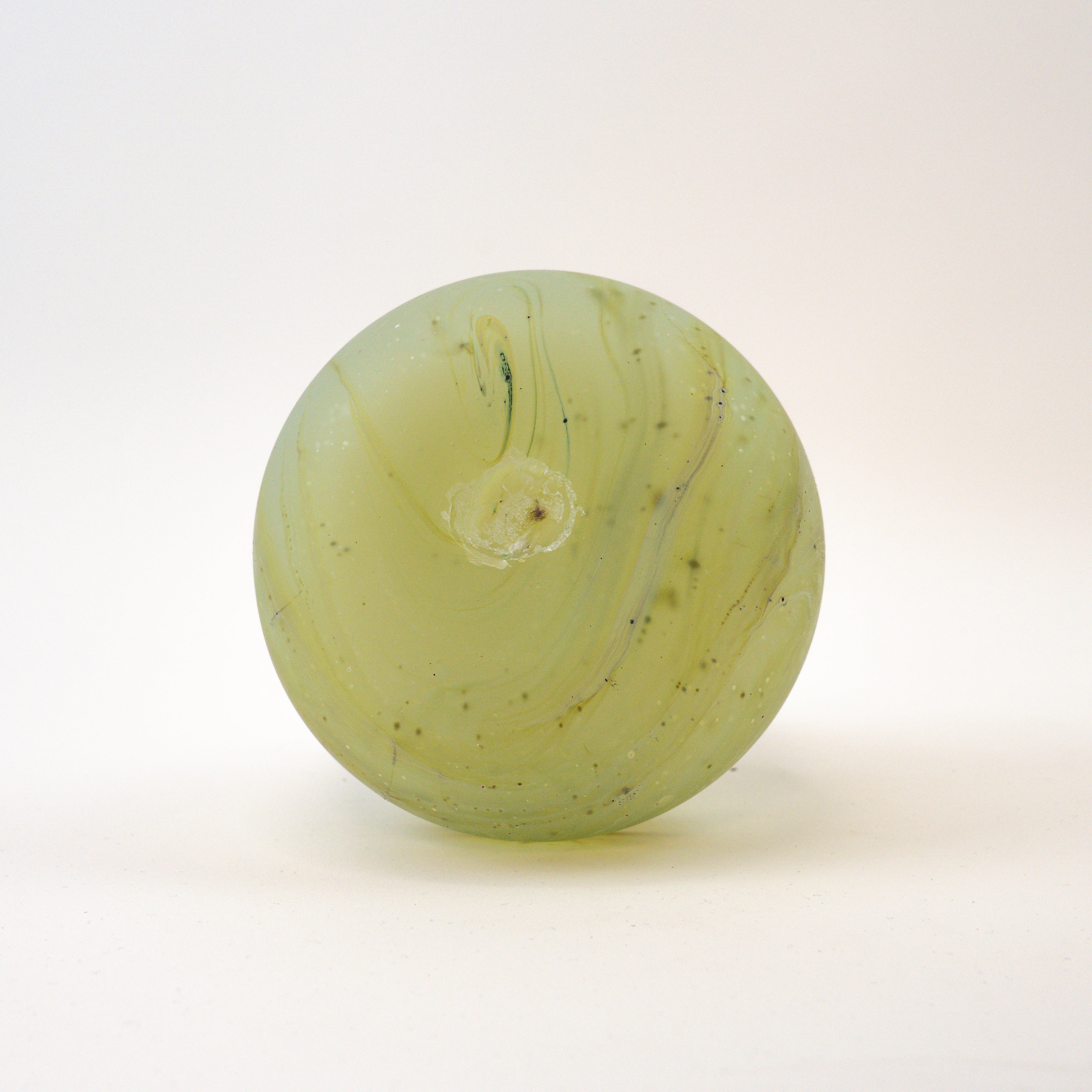 Hebron Carafe Lime Green – Recycled Glass & Handblown