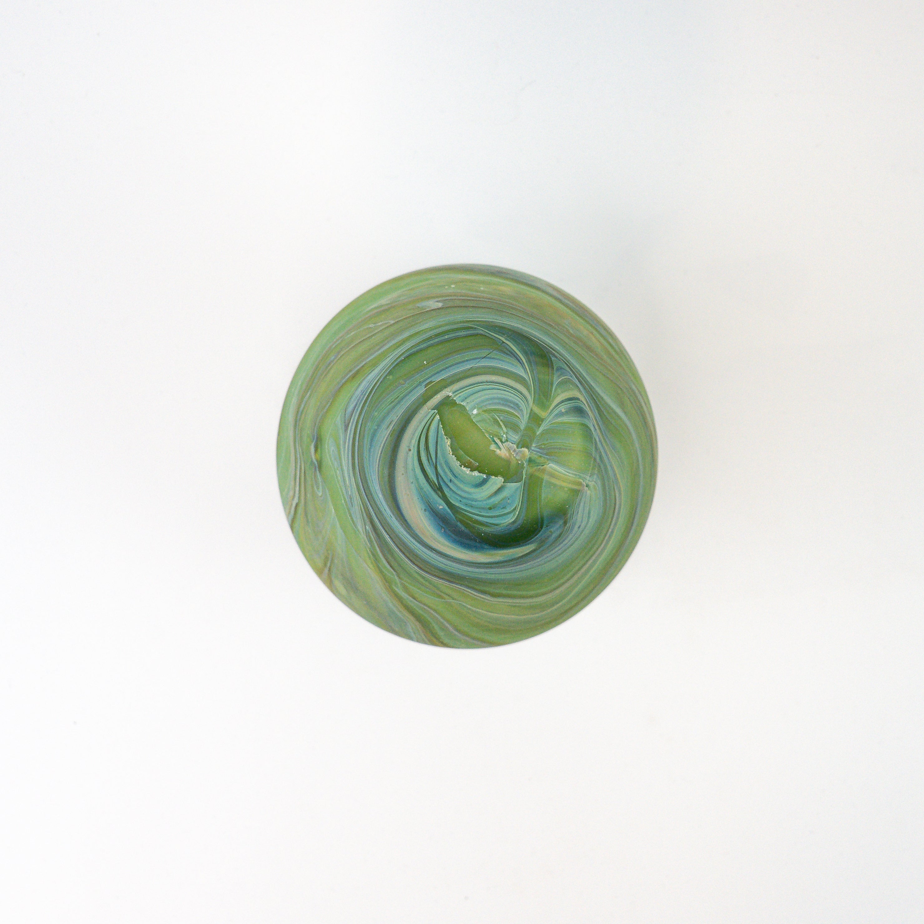 Hebron Karaffe / Vase Grün – Recyceltes Glas & Handgeblasen