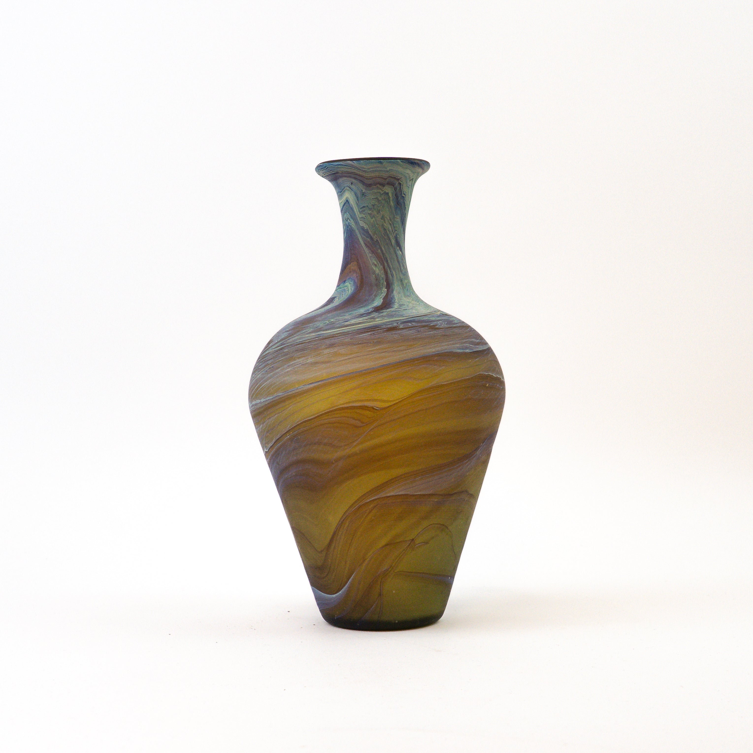 Hebron Carafe / Vase brown – Recycled glass & Handblown