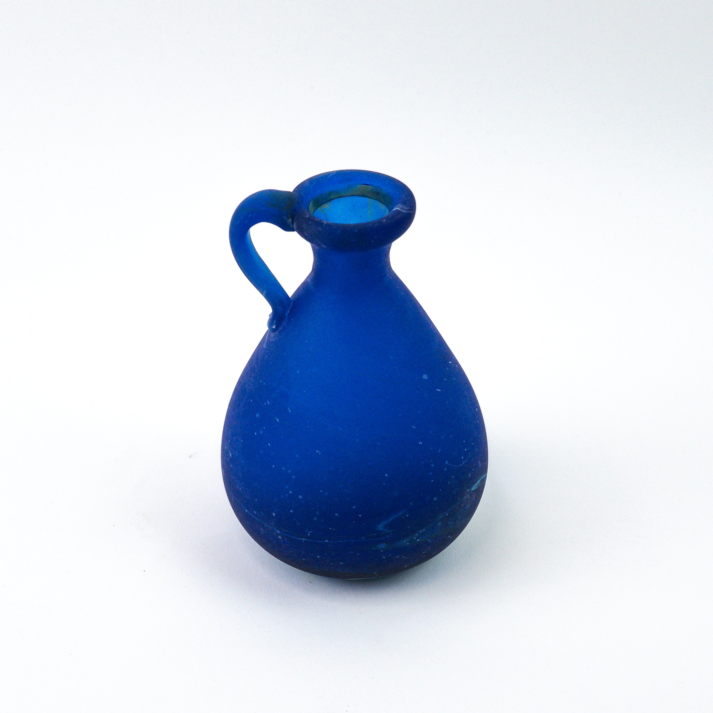 Hebron Mini- Karaffe / Vase Blau – Recyceltes Glas & Handgeblasen