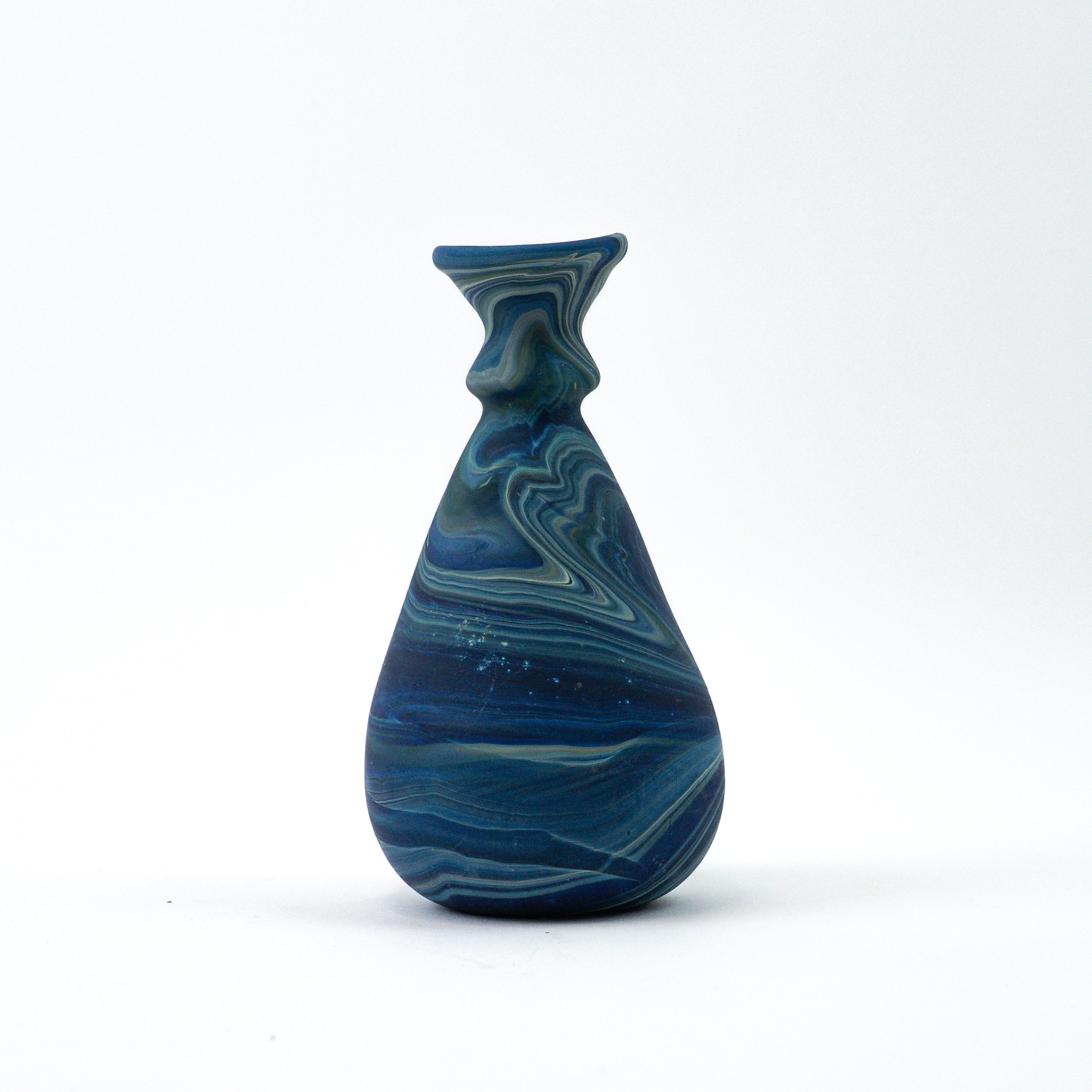 Hebron Mini Vase Blue – Recycled Glass & Hand-blown