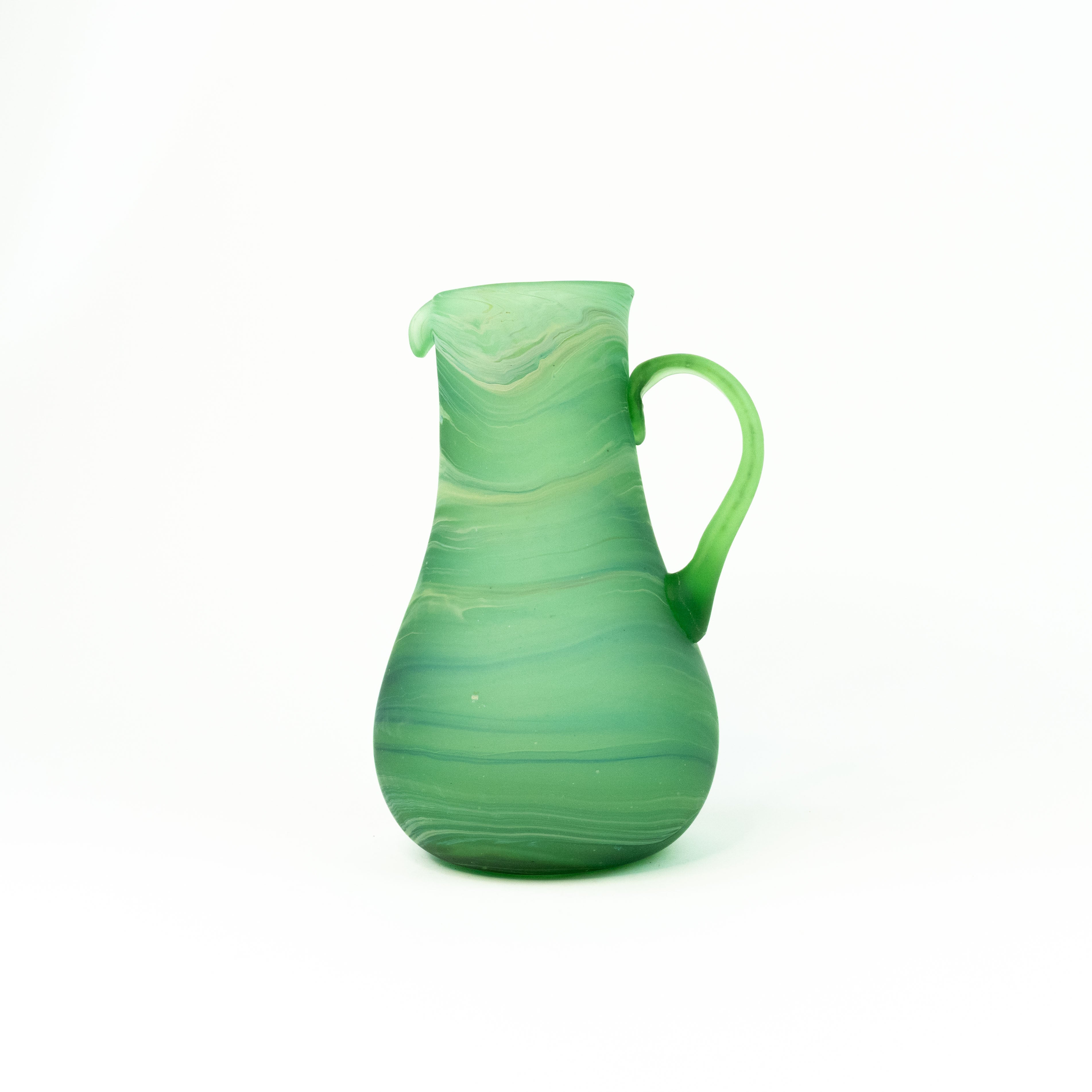 NEU Karaffe Grün – Recyceltes Glas & Handgeblasen