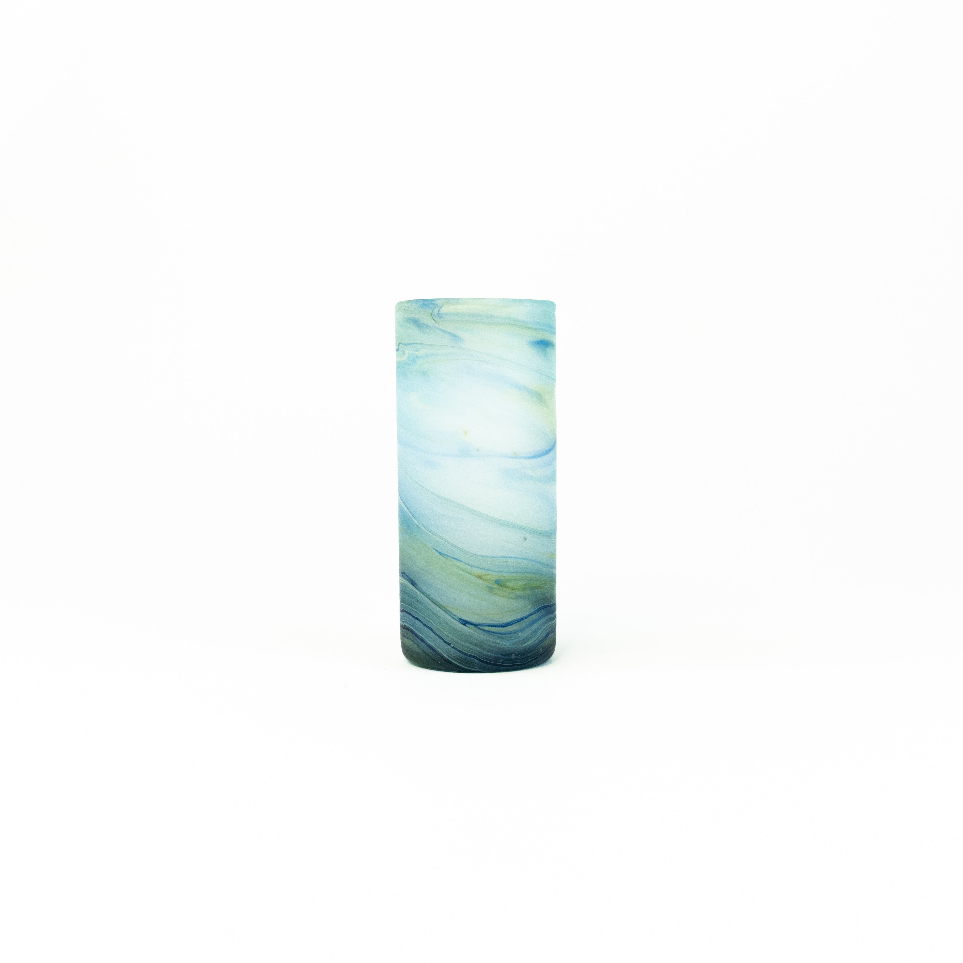 NEU Glas Babyblue – Recyceltes Glas & Handgeblasen