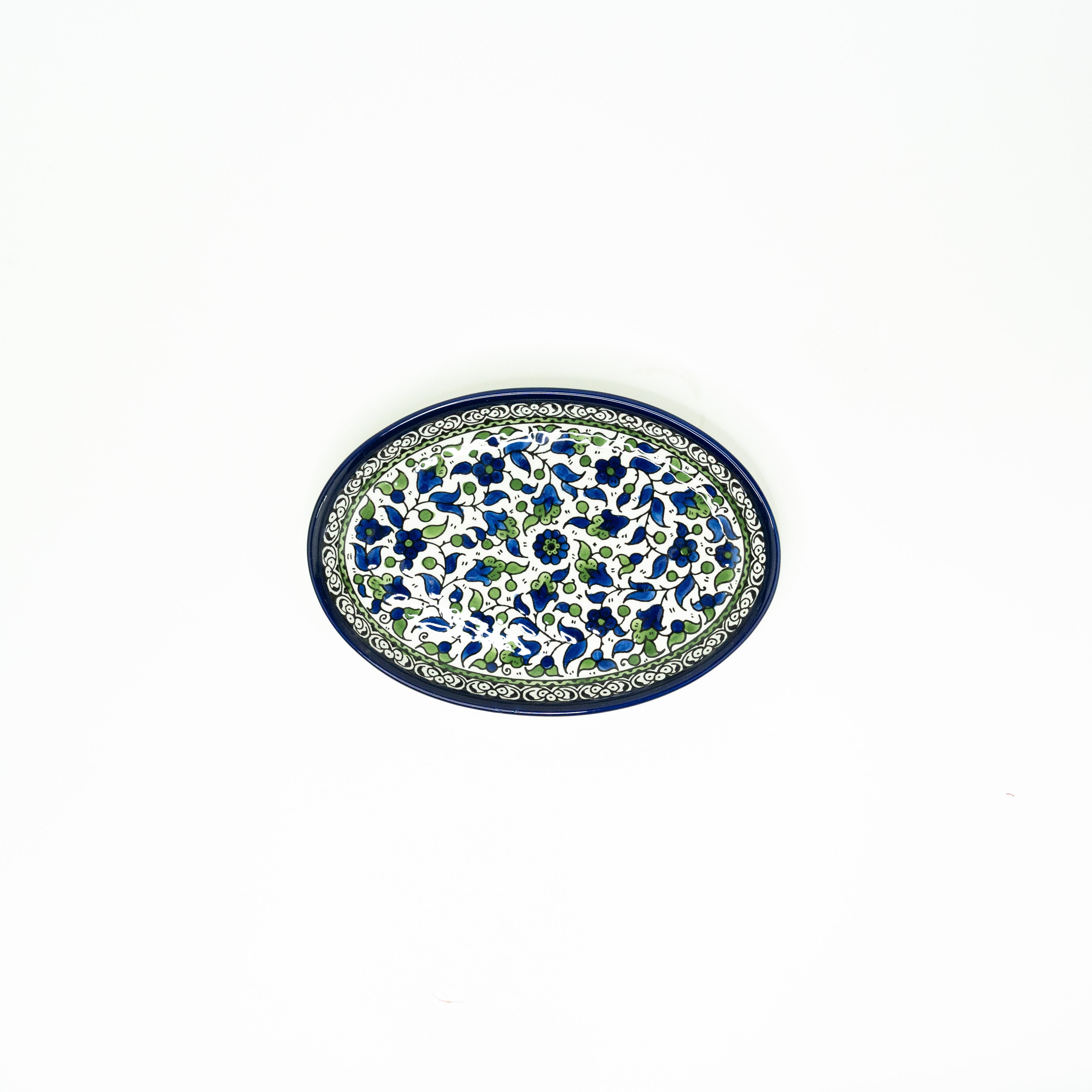 Oval 25 cm flach grün
