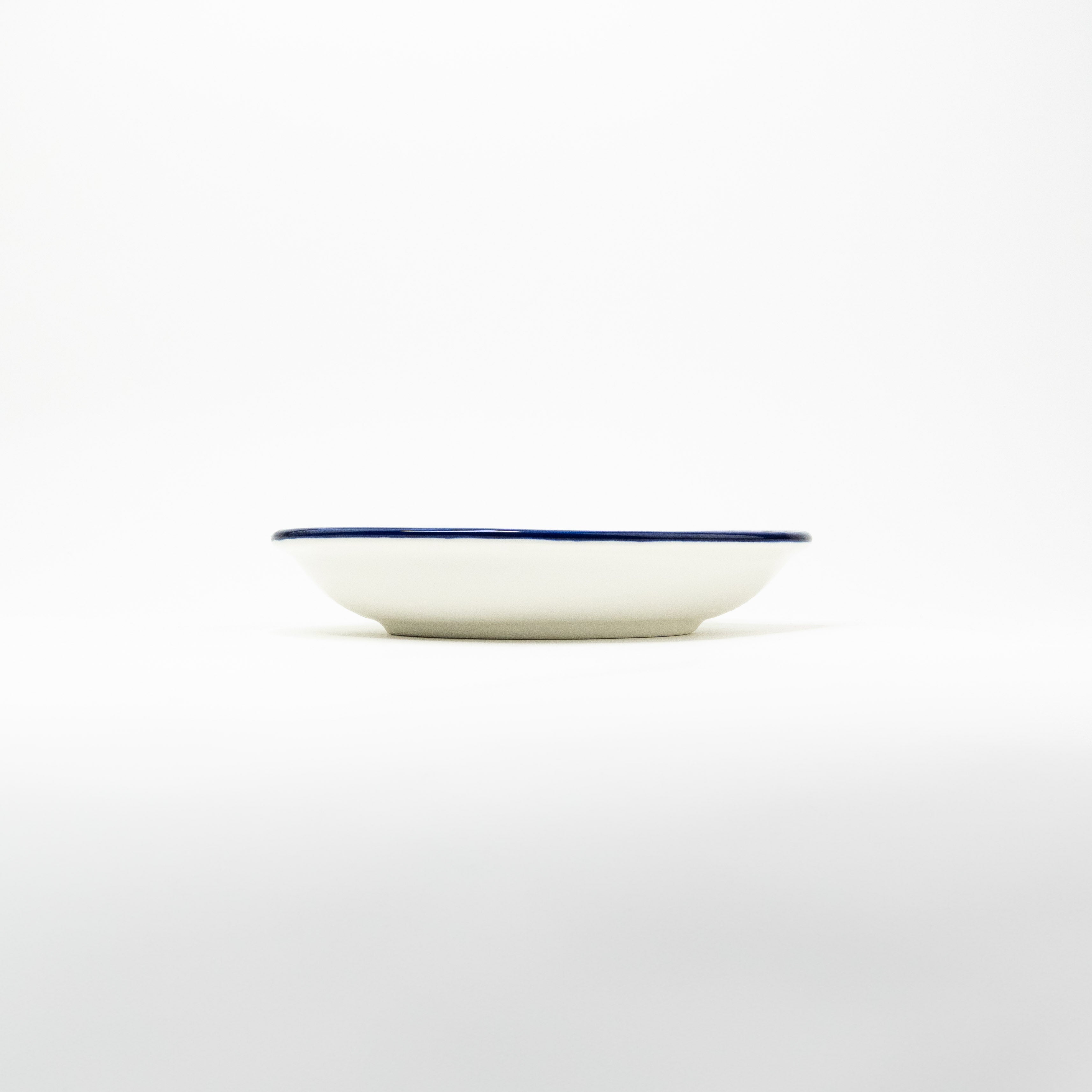 Oval 22 cm tief grün