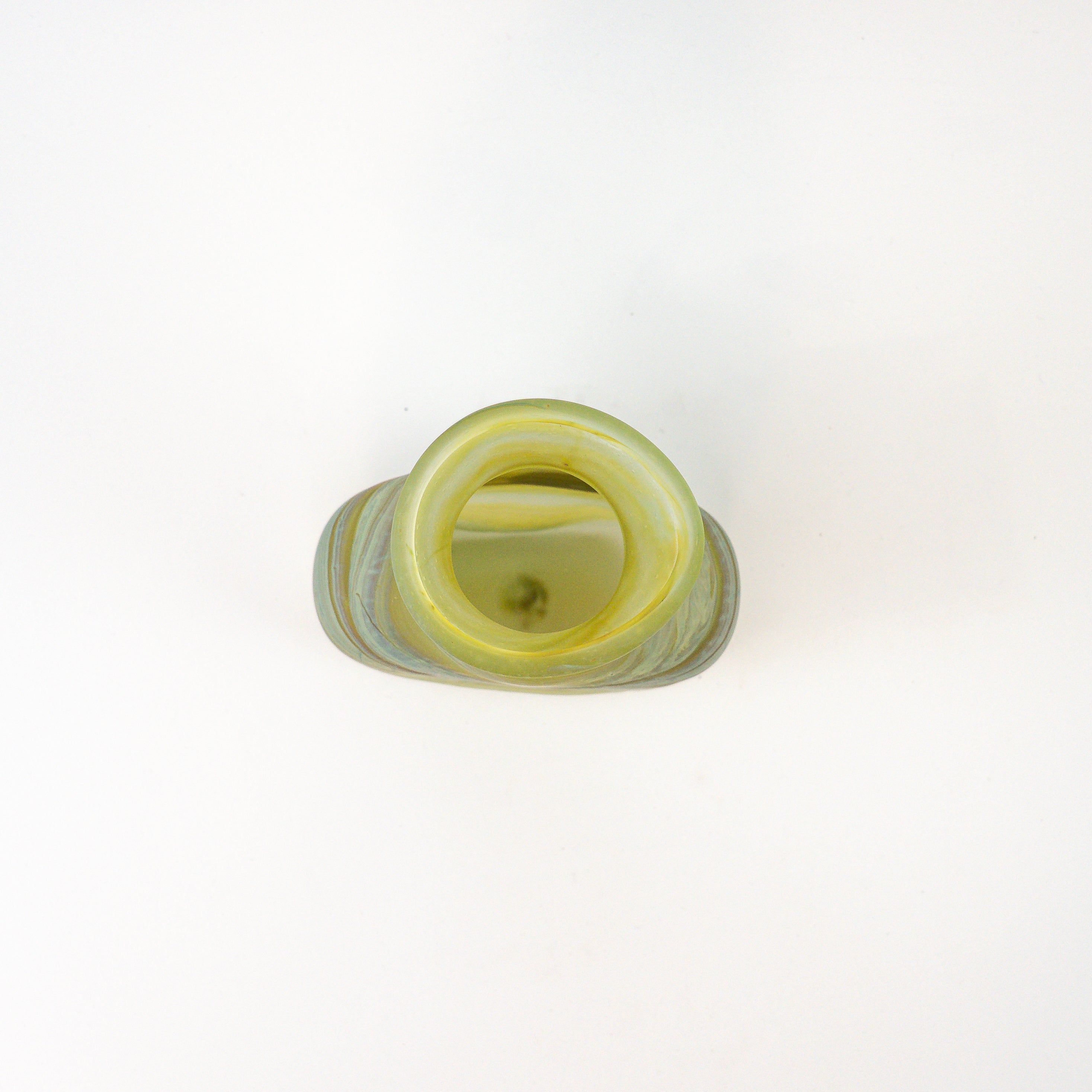 Hebron Vase Green – Recycled Glass &amp; Handblown