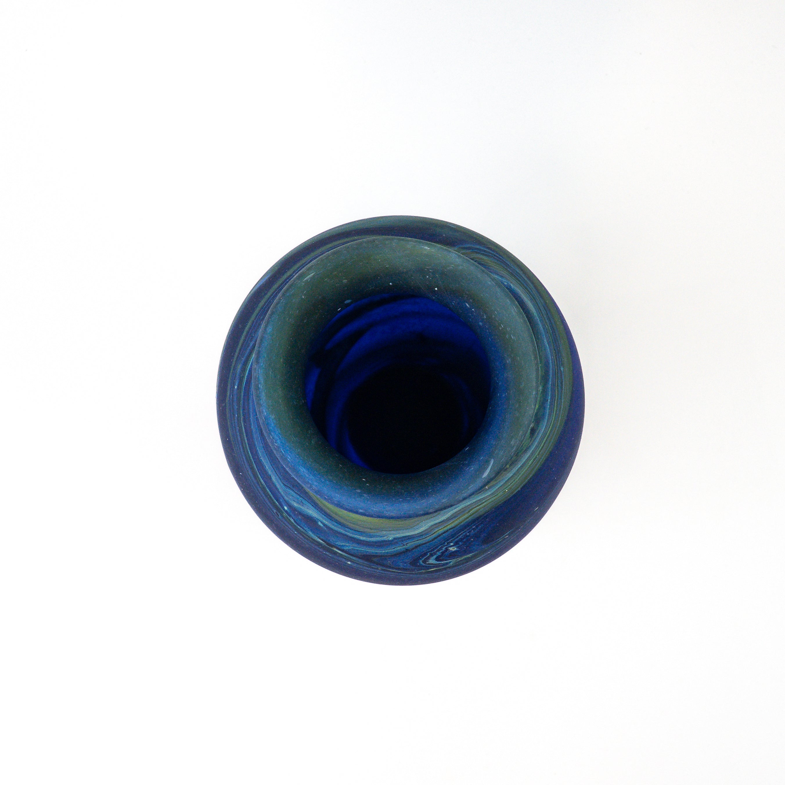 Hebron Vase Blau – Recyceltes Glas & Handgeblasen