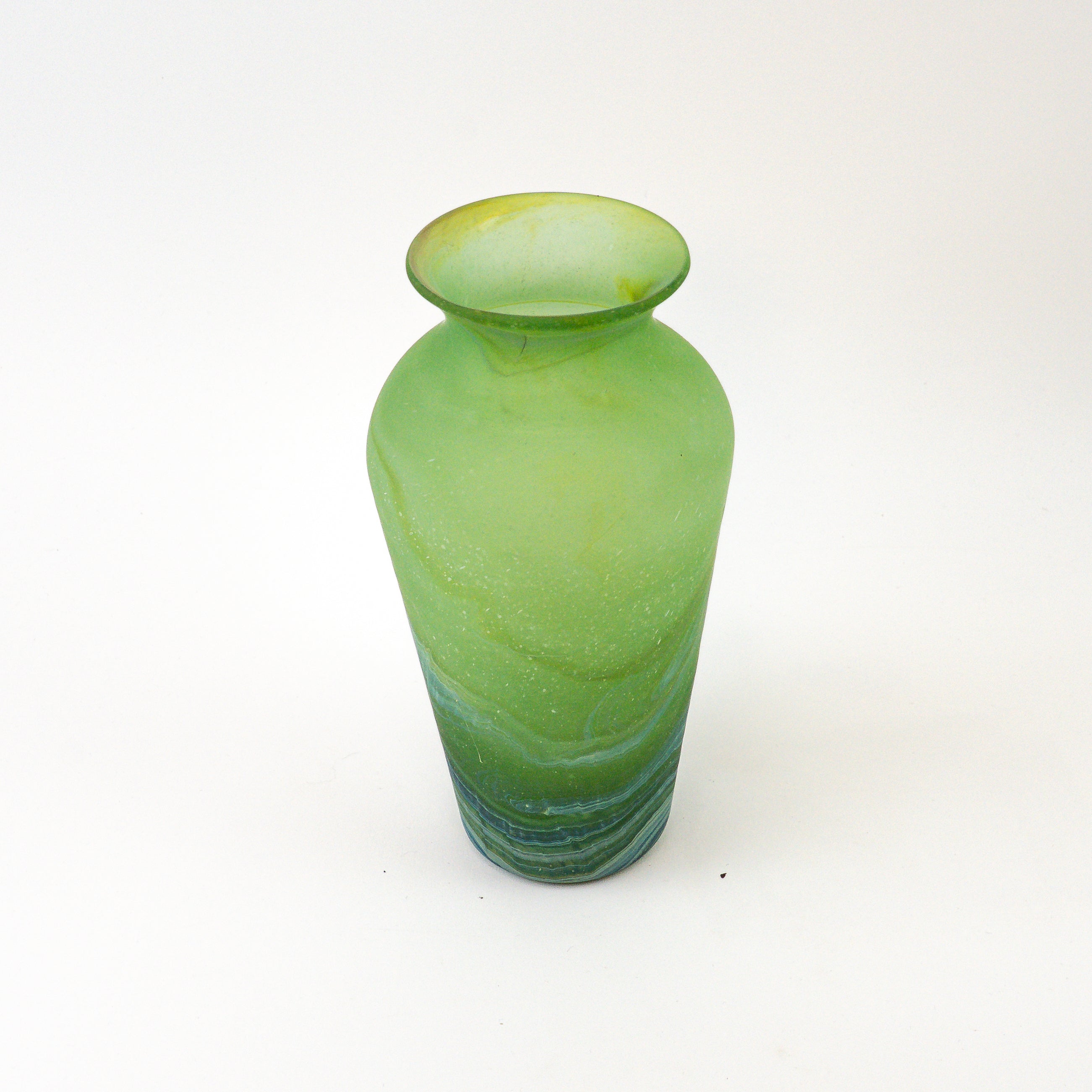 Hebron Vase Grün – Recyceltes Glas & Handgeblasen