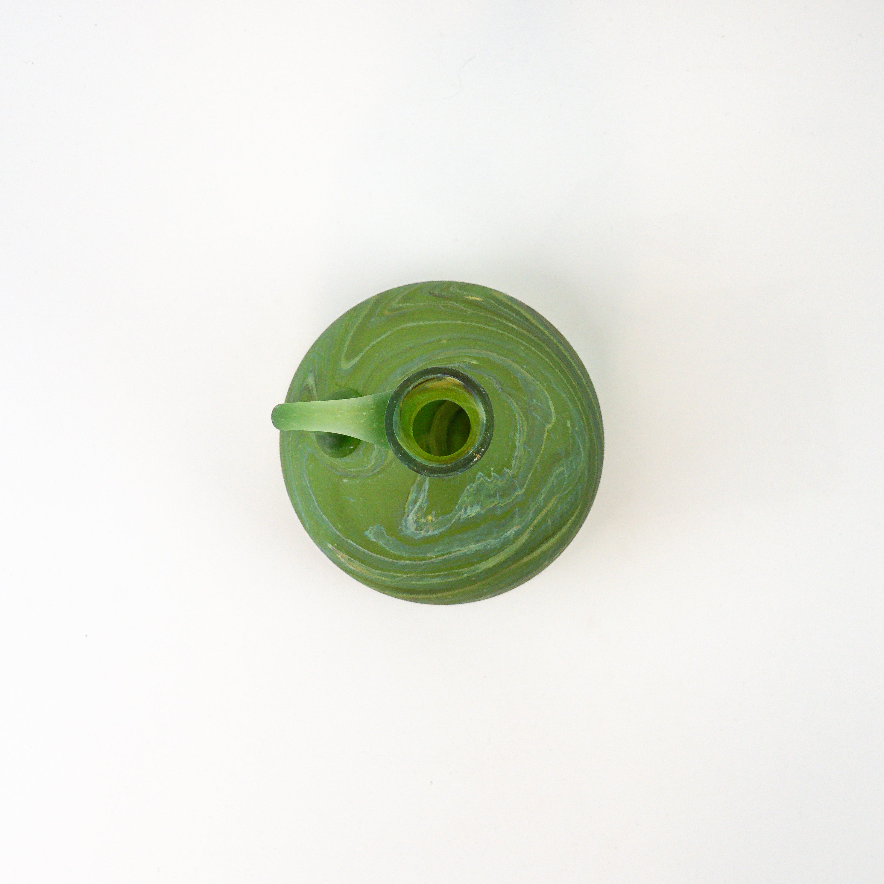 Hebron Carafe Lime Green – Recycled Glass &amp; Handblown