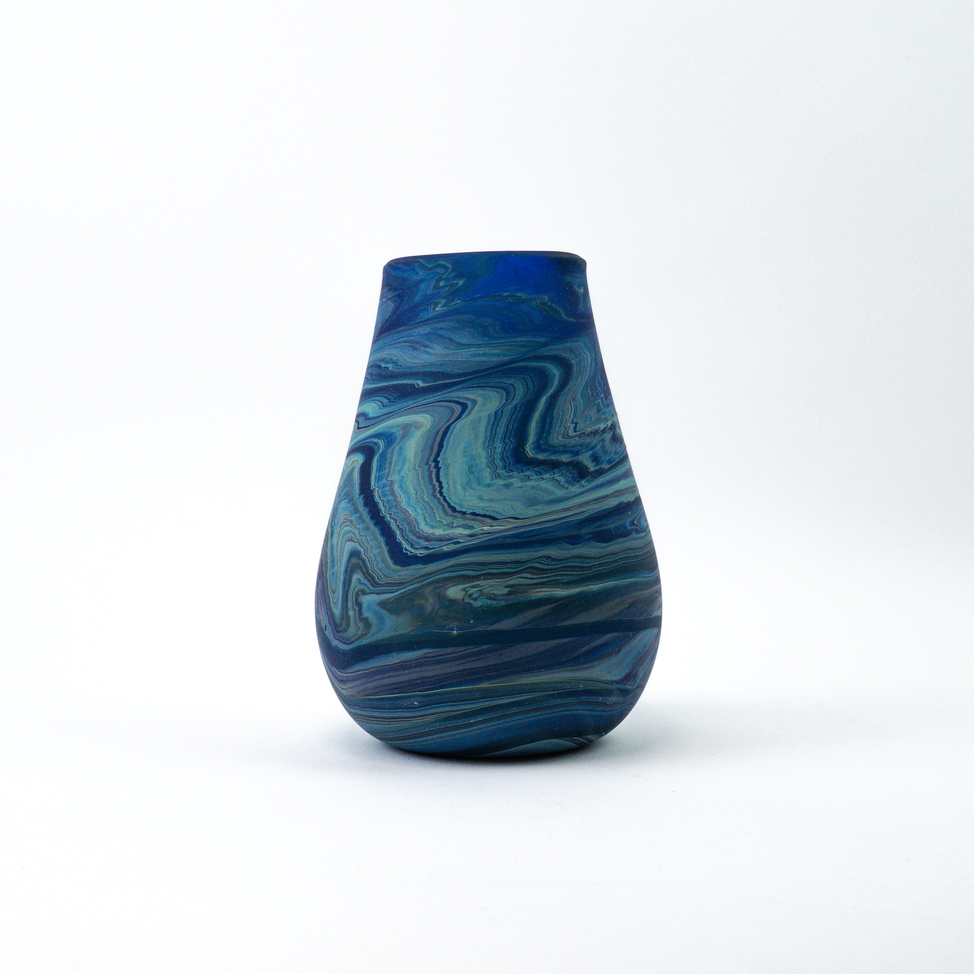 Hebron Vase Blue – Recycled Glass &amp; Handblown