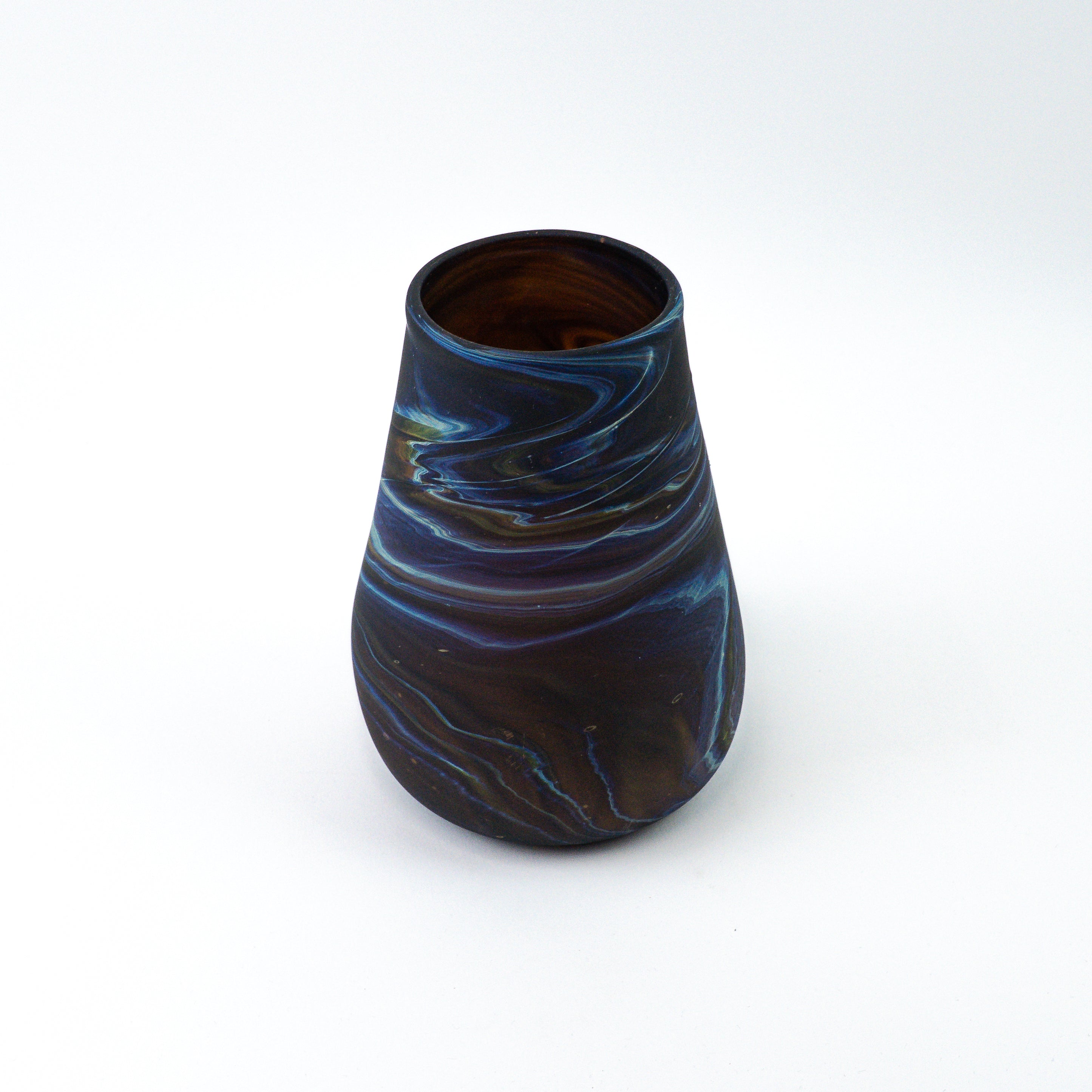 Hebron Vase Brown Blue – Recycled Glass &amp; Handblown